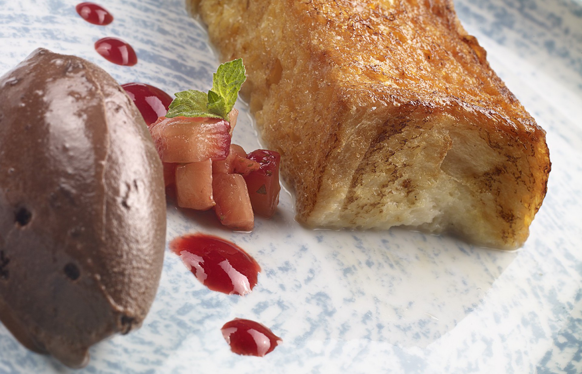 Torrija de Vainilla con helado de chocolate